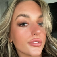 Аланна Голе