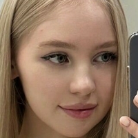 Аврора Меј Голе