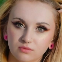 Ајла Виксен Голе