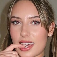 Бела Рејд Голе