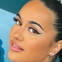 Кина Ефросинија Голе