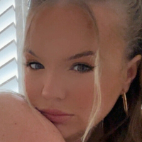 Хлои Хамилтон Голе