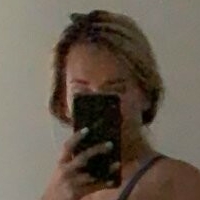 Кортни Калихан Голе