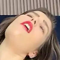 Дорис ВуманДривен Голе