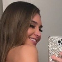 Ела Рис Голе