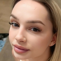 Ела Блонд Голе