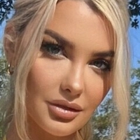 Емили Сирс Голе