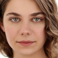 Емили Верла Голе