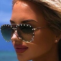 Емили Сриемер Голе