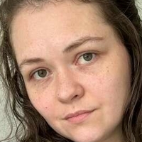 Ема Велс Голе