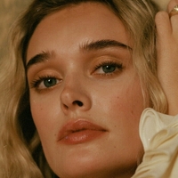 Ерин Кромвел Голе