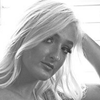 Хејли Тингл Голе