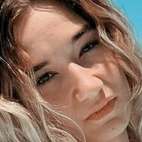 Хејлианн Голе