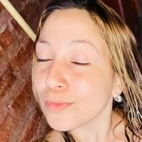 У униформи напред-назад Голе