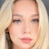 Изабела Б Голе