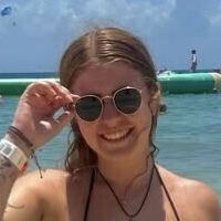Изабела Гејл Голе