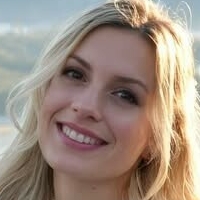 јанина ејт Голе