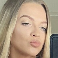 Џенифер Анистон Голе