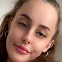 Џулијет Милс Голе