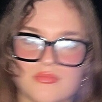 Кајла Оксели Голе