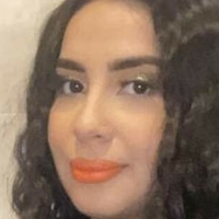 Кели Еспиноза Голе