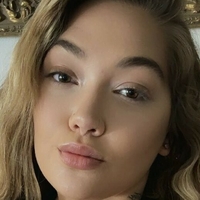 Кајли Колинс Голе