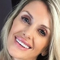 Кристи Ејде Голе