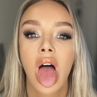 Kylie Tate Голе