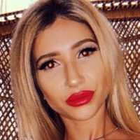 Лајла Никс Голе