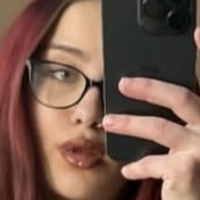 Леа Софис Рикс Голе