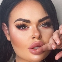 Лекси Есекс Голе