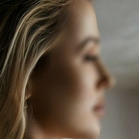 Лили Лосон Голе