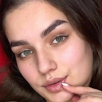 Лина Свон Голе