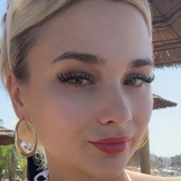 Лив Хјуџ Голе