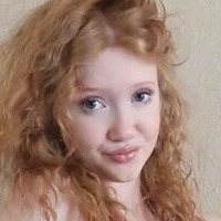 Макена Кели Голе