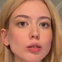 Медиа Малышка Голе