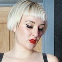 Мистрес Петит Голе