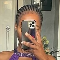 МитчумТања Голе