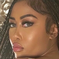 Мориа Милс Голе