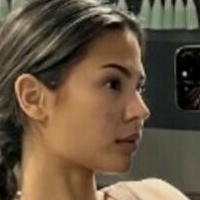 Натали Лок Голе