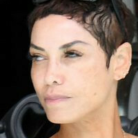 Никол Мичел Голе