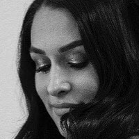 Ники Бри Голе