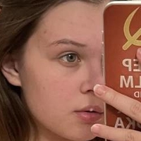 Квин Бурјанова Голе