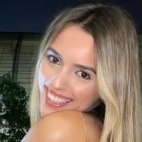 Севги Акан Голе