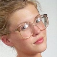 Шерон Хиндендејл Голе