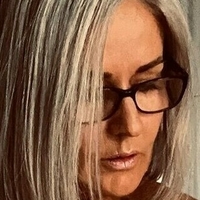 Силвер Бјути Џенифер Голе