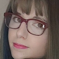 Стела Коснеко Голе