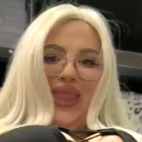 ВладаВајт Голе